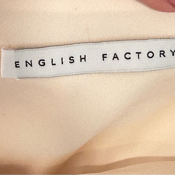 English Factory Peach Colored  tiered Accordion Pleated Maxi Skirt Sz 2/4 - Picture 11 of 11